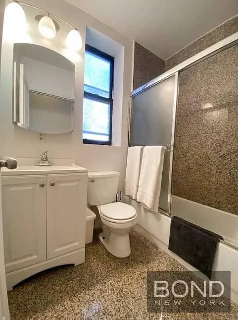 1 bed apartment in Midtown West
