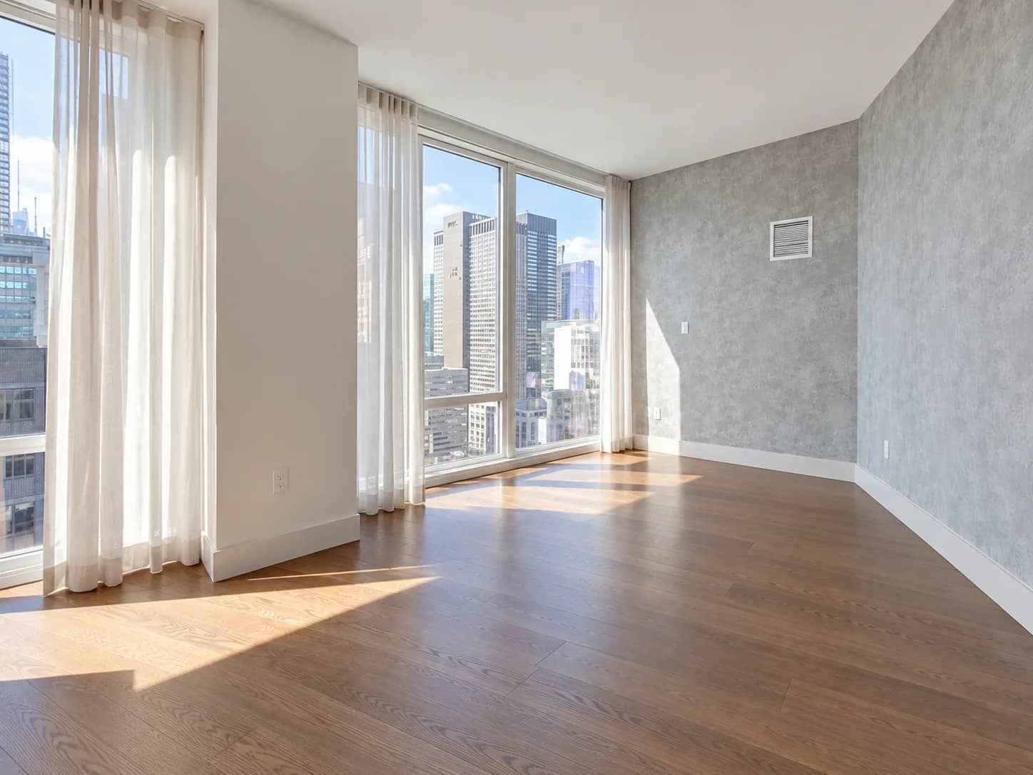1 bed apartment in Midtown East