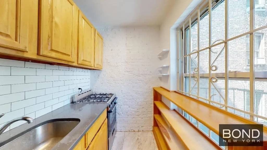 3 bed apartment in East Village