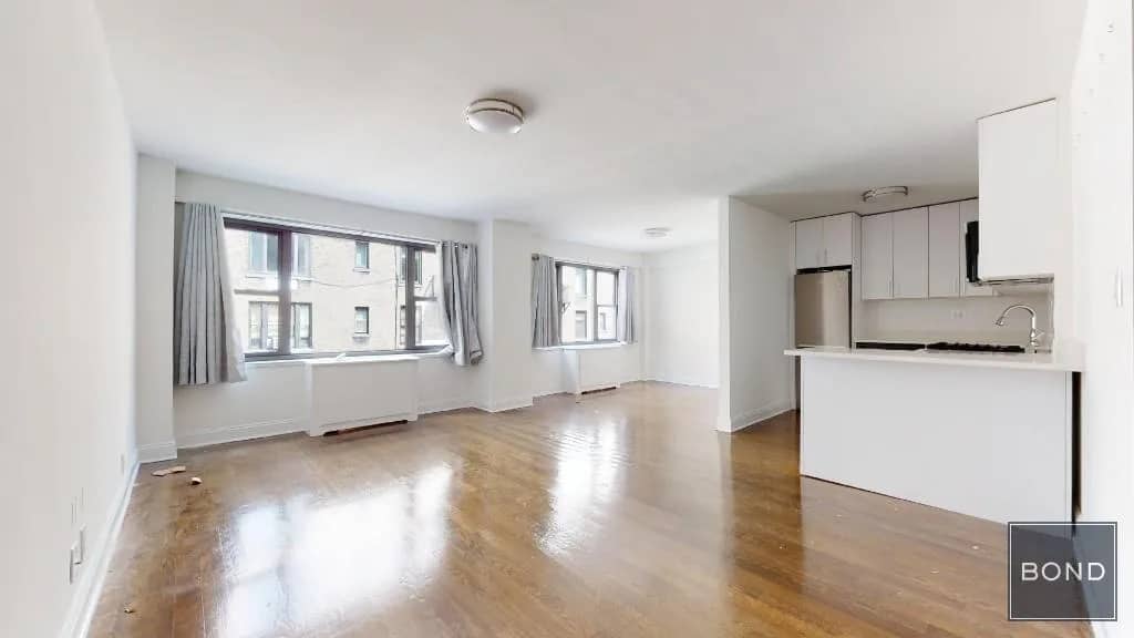 Studio apartment in Midtown East