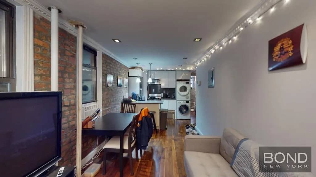 3 bed apartment in Little Italy