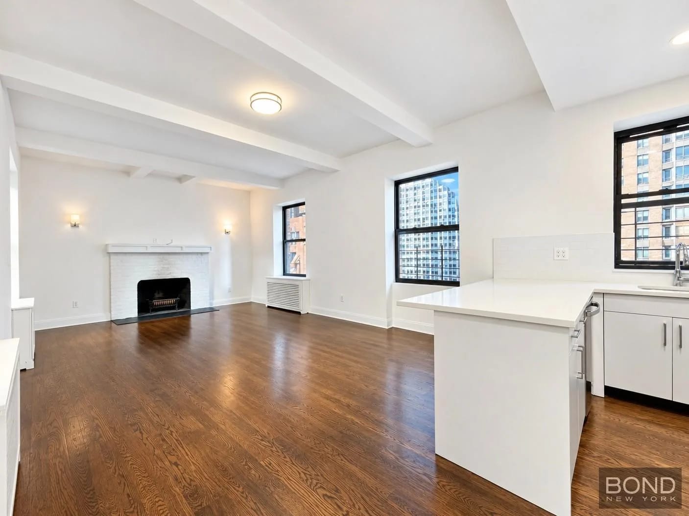 3 bedrooms in Midtown West, Manhattan, photo 2
