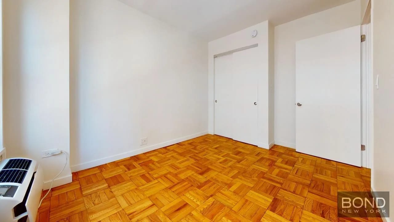 1 bedroom in Union Square, Manhattan, photo 3