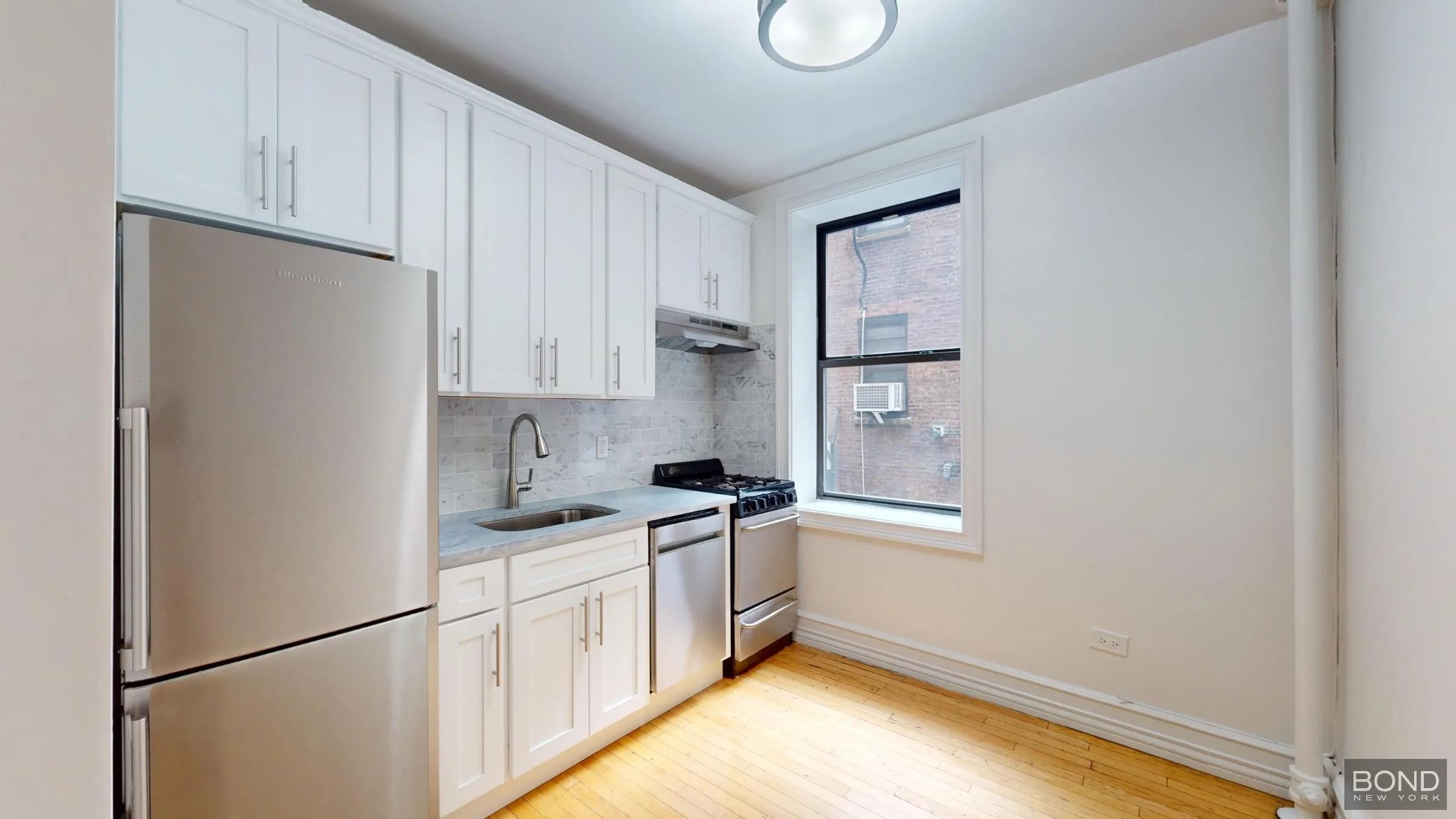 3 bedrooms in Midtown West, Manhattan, photo 5
