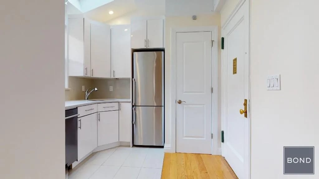 1 bedroom in Upper East Side, Manhattan, photo 8