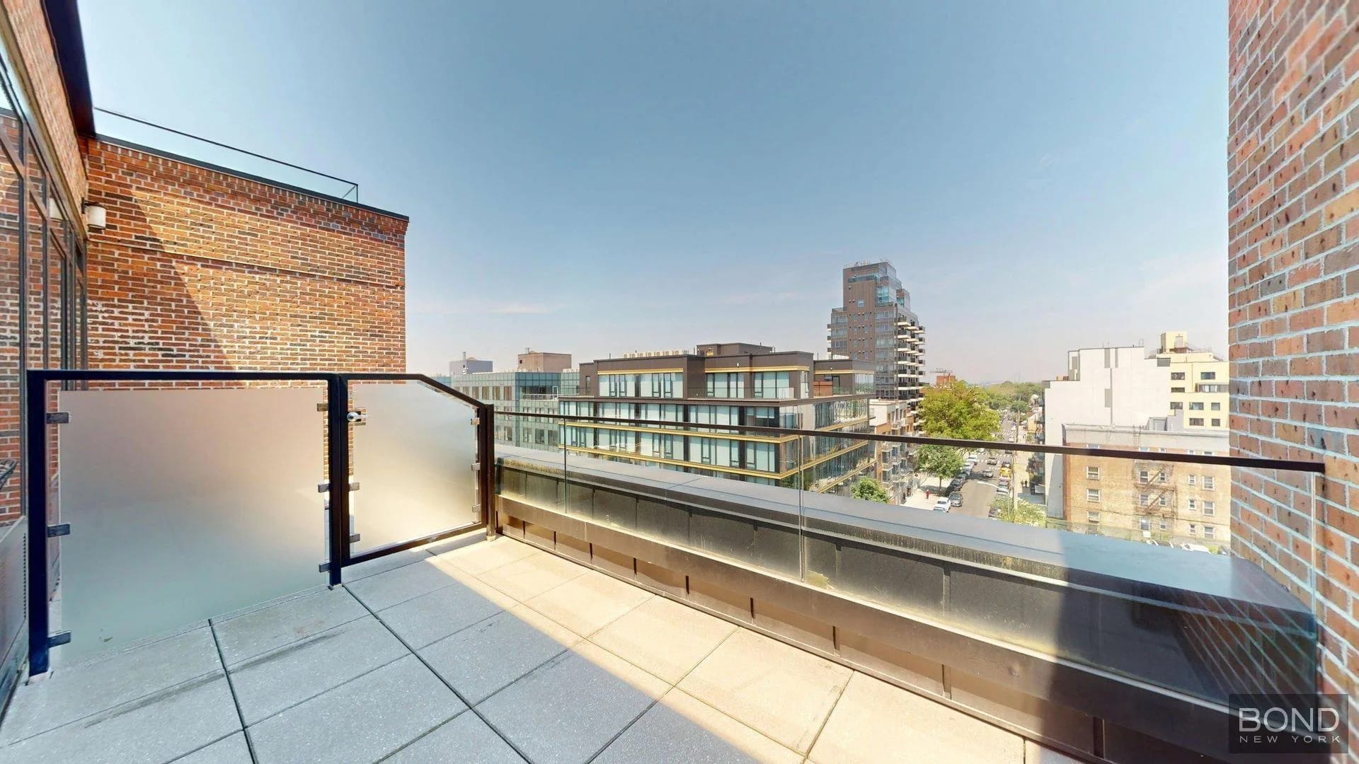 2 bedrooms in Flushing, Queens, photo 2