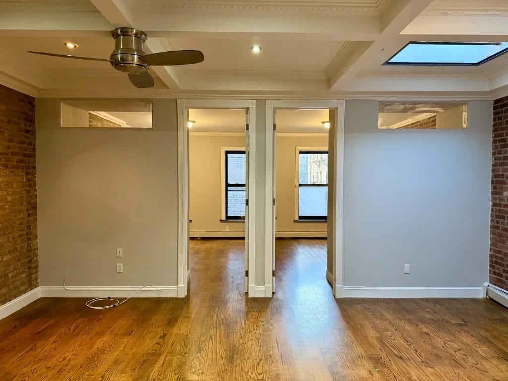 4 bedrooms in Harlem, Manhattan, photo 2