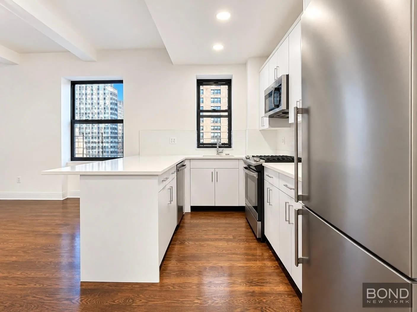 3 bedrooms in Midtown West, Manhattan, photo 4