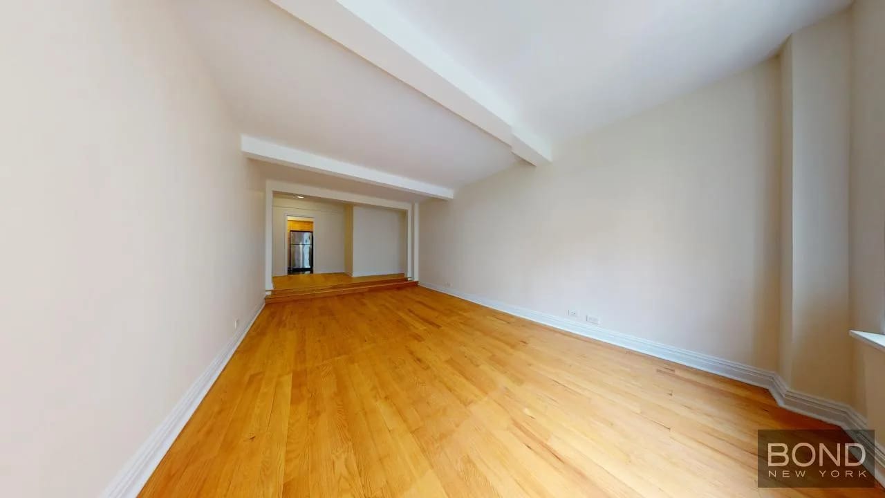 2 bedrooms in Midtown East, Manhattan, photo 2