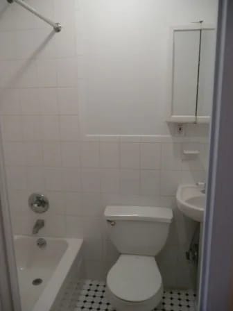 1 bedroom in Upper East Side, Manhattan, photo 5