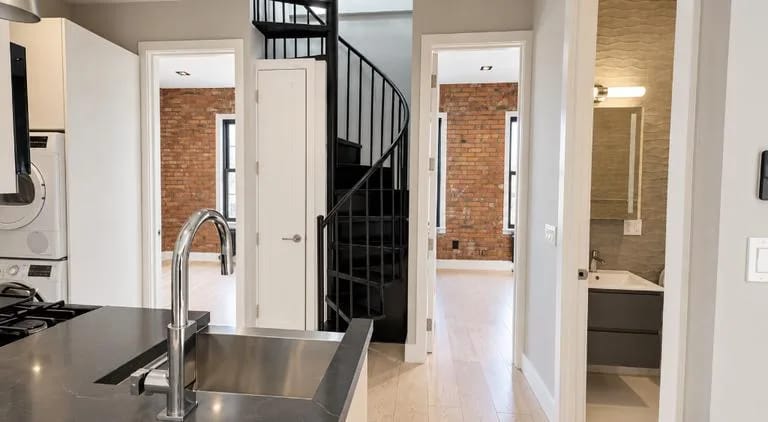 3 bedrooms in East Harlem, Manhattan, photo 4