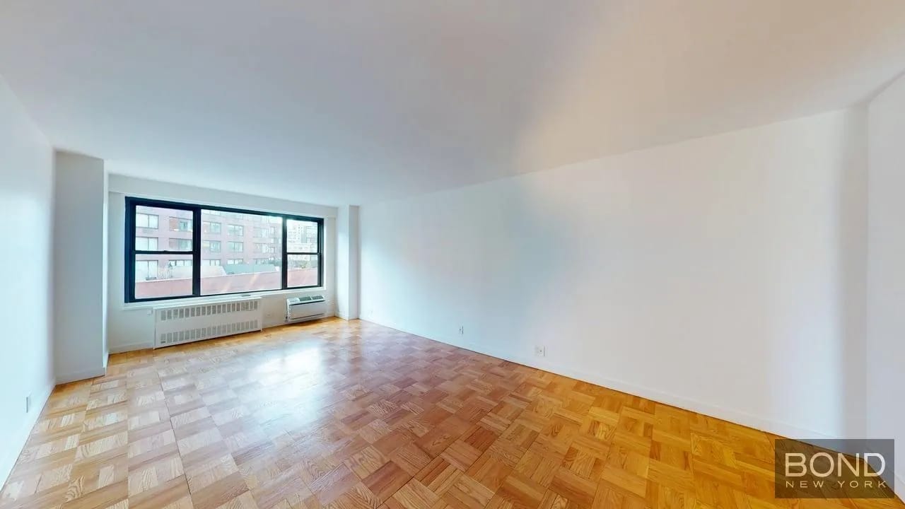 1 bedroom in Union Square, Manhattan, photo 2