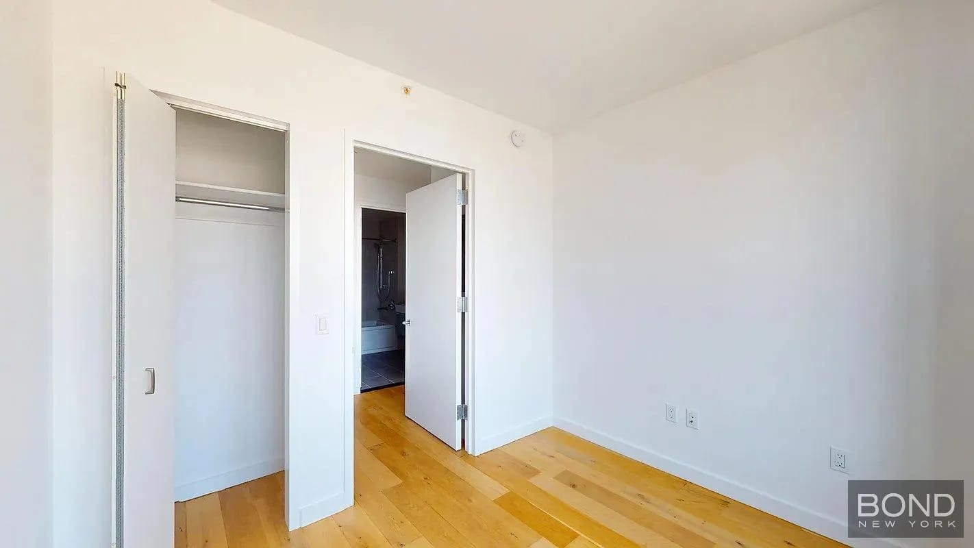2 bedrooms in Flushing, Queens, photo 5