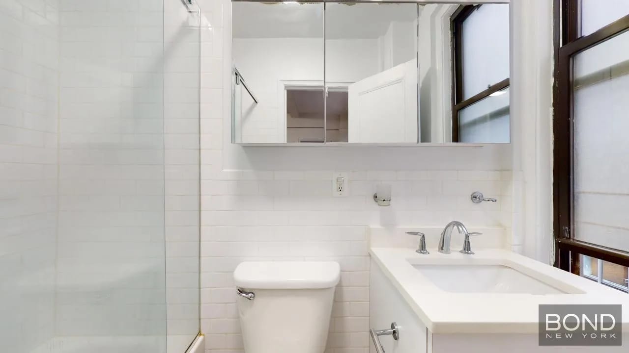 1 bedroom in Midtown East, Manhattan, photo 5