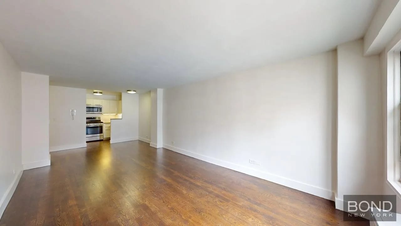 1 bedroom in Upper East Side, Manhattan, photo 2