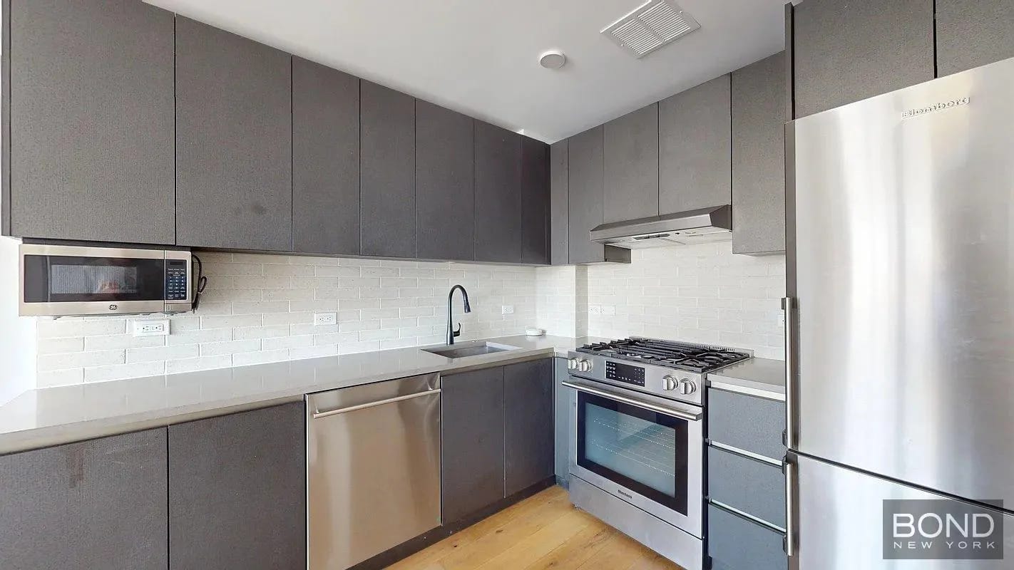 2 bedrooms in Flushing, Queens, photo 8