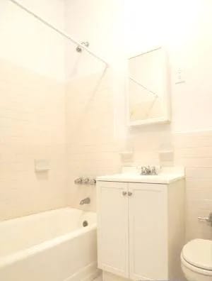 1 bedroom in Midtown East, Manhattan, photo 9