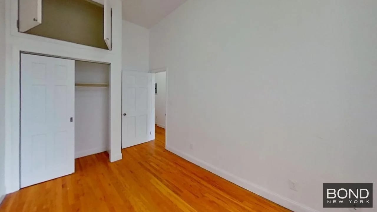 3 bedrooms in East Village, Manhattan, photo 8