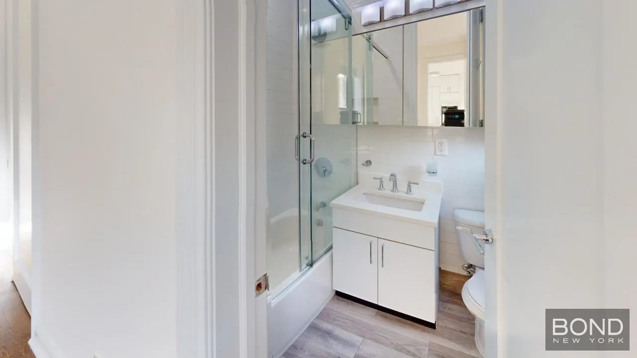 1 bedroom in Union Square, Manhattan, photo 11