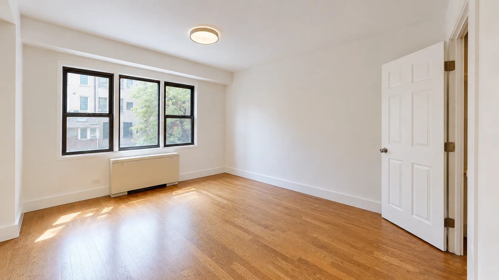 2 bedrooms in Upper East Side, Manhattan, photo 2