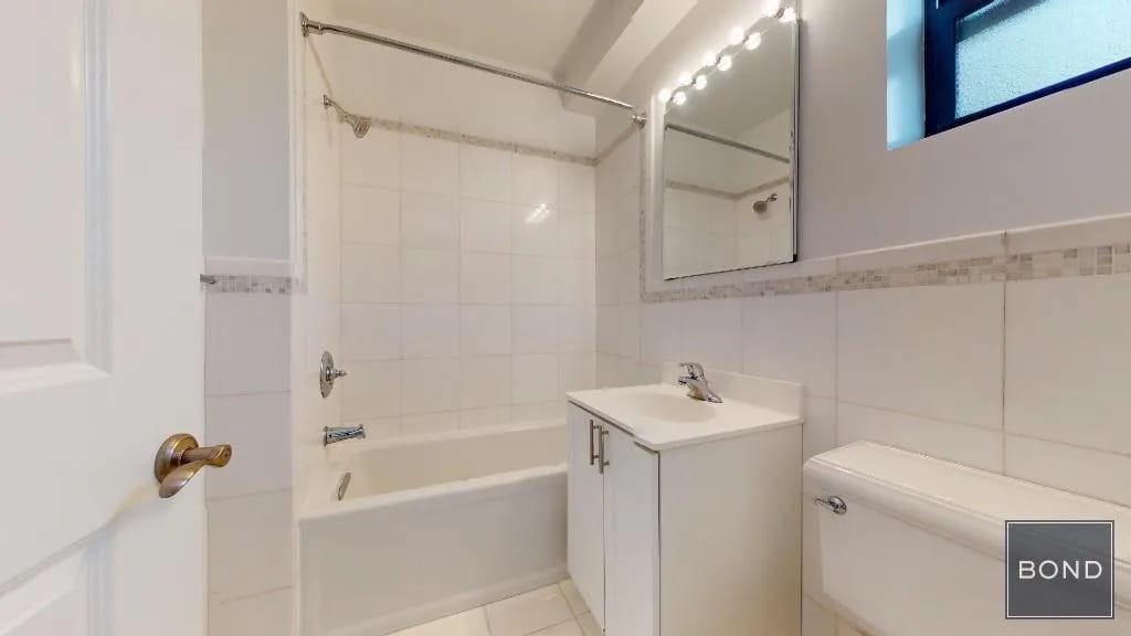 1 bedroom in Upper East Side, Manhattan, photo 9