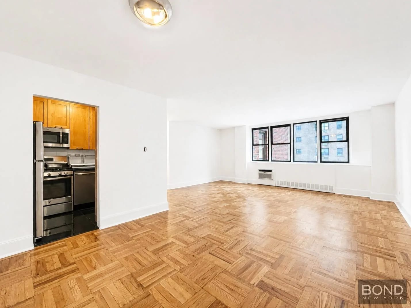 2 bedrooms in Upper East Side, Manhattan, photo 2
