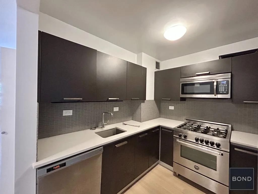 1 bedroom in Murray Hill, Manhattan, photo 5
