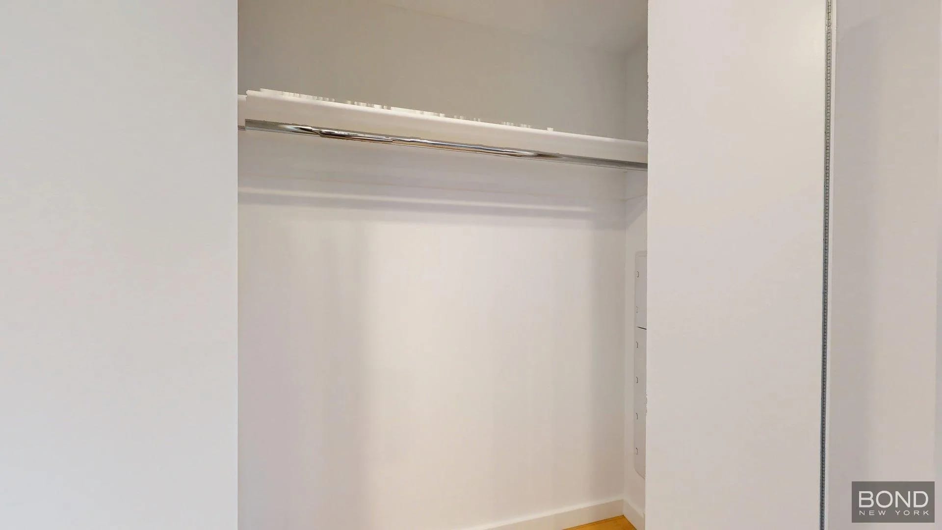 2 bedrooms in Flushing, Queens, photo 6