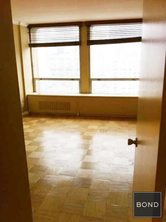 1 bedroom in Midtown East, Manhattan, photo 7