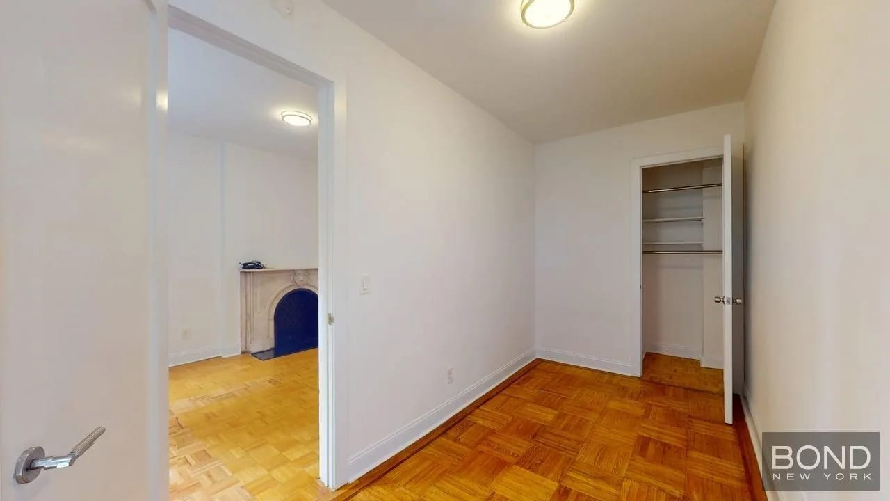 1 bedroom in Upper East Side, Manhattan, photo 2