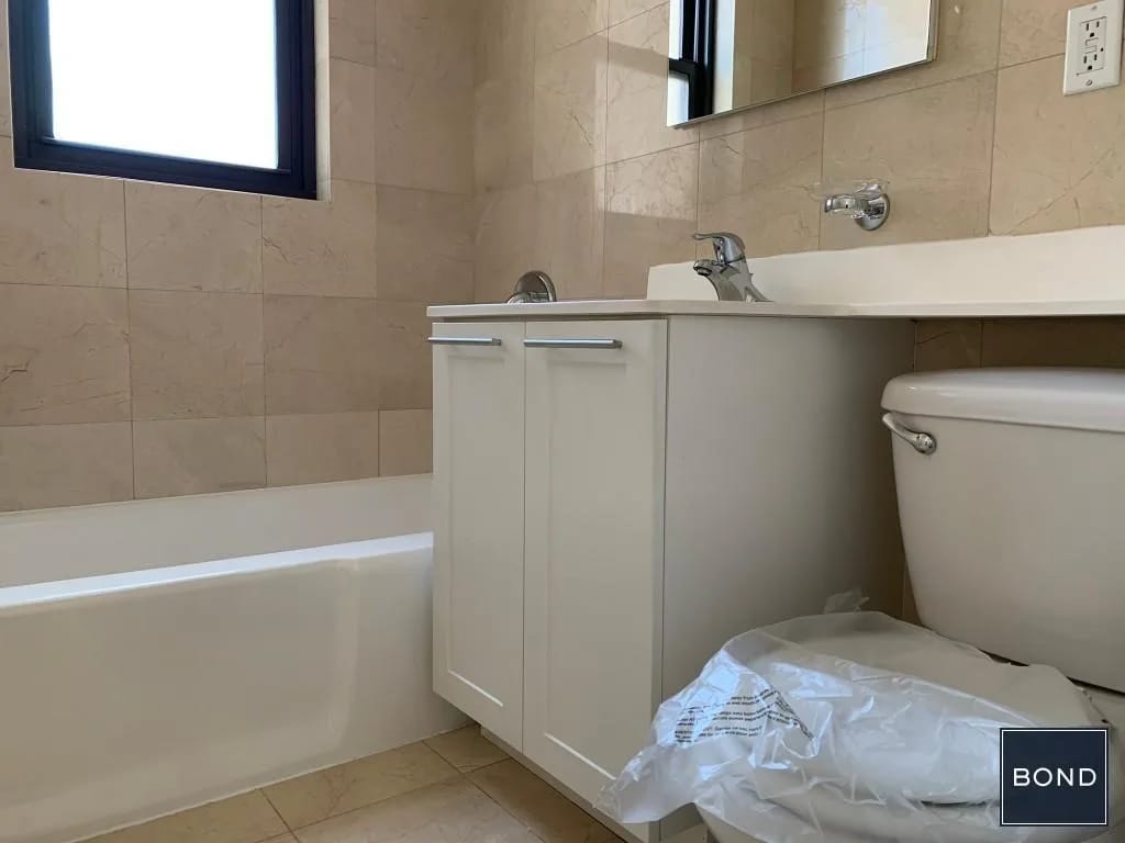 1 bedroom in Midtown East, Manhattan, photo 19
