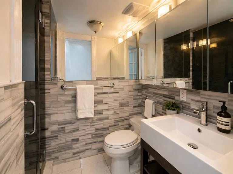 3 bedrooms in Midtown West, Manhattan, photo 2