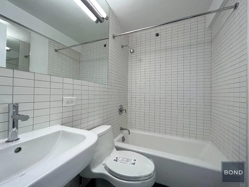 1 bedroom in Murray Hill, Manhattan, photo 13