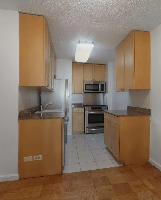 1 bedroom in Murray Hill, Manhattan, photo 3