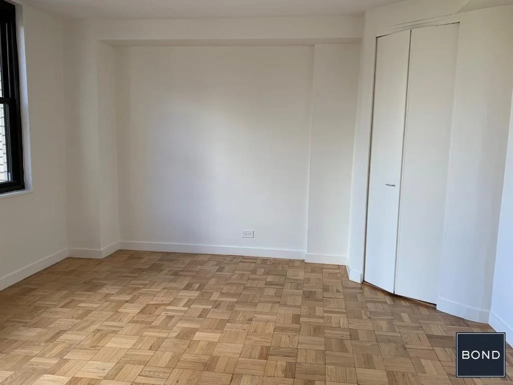 1 bedroom in Midtown East, Manhattan, photo 16
