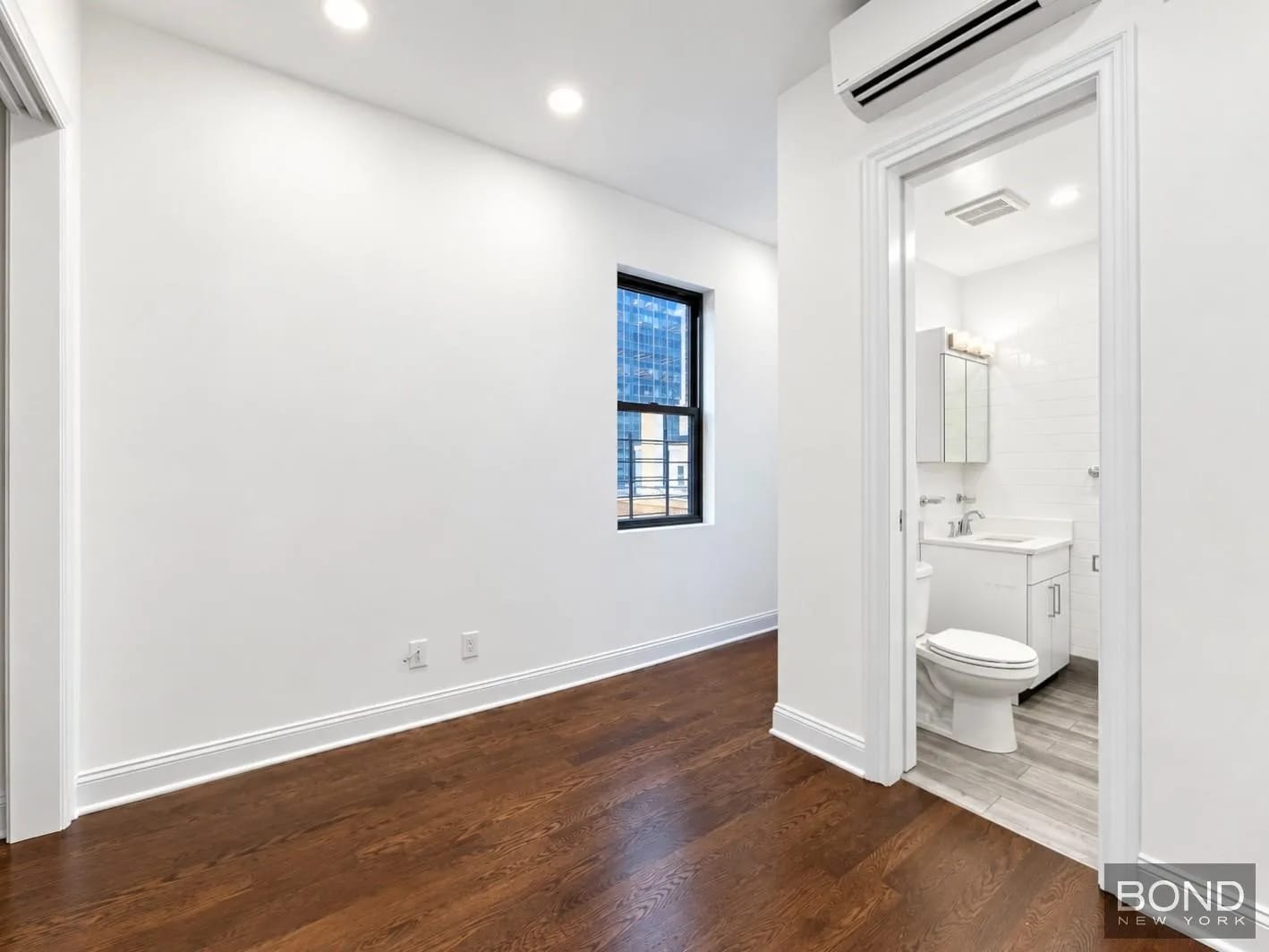 3 bedrooms in Midtown West, Manhattan, photo 14