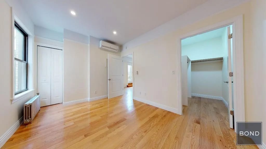 1 bedroom in Upper East Side, Manhattan, photo 6