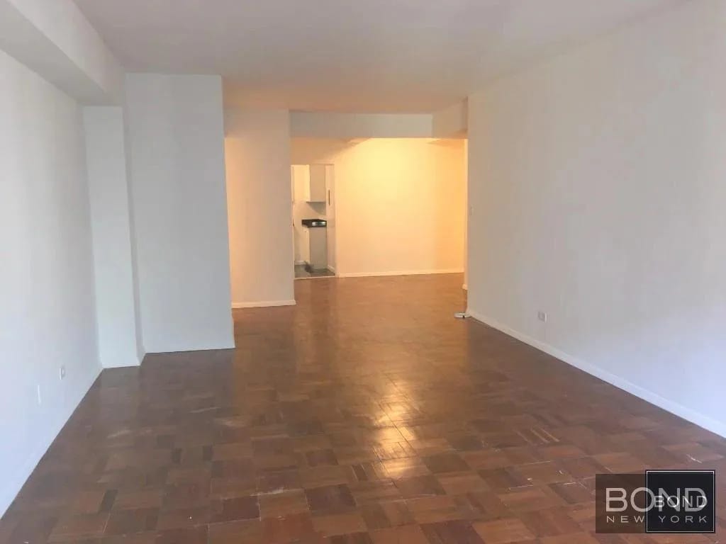 2 bedrooms in Midtown East, Manhattan, photo 2