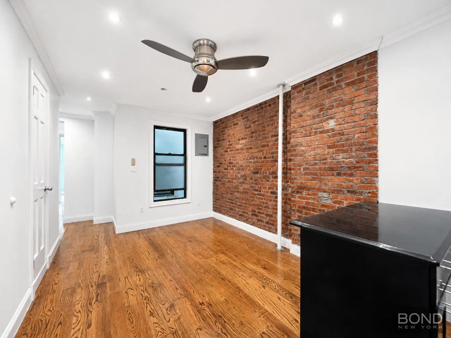 3 bedrooms in Midtown West, Manhattan, photo 2