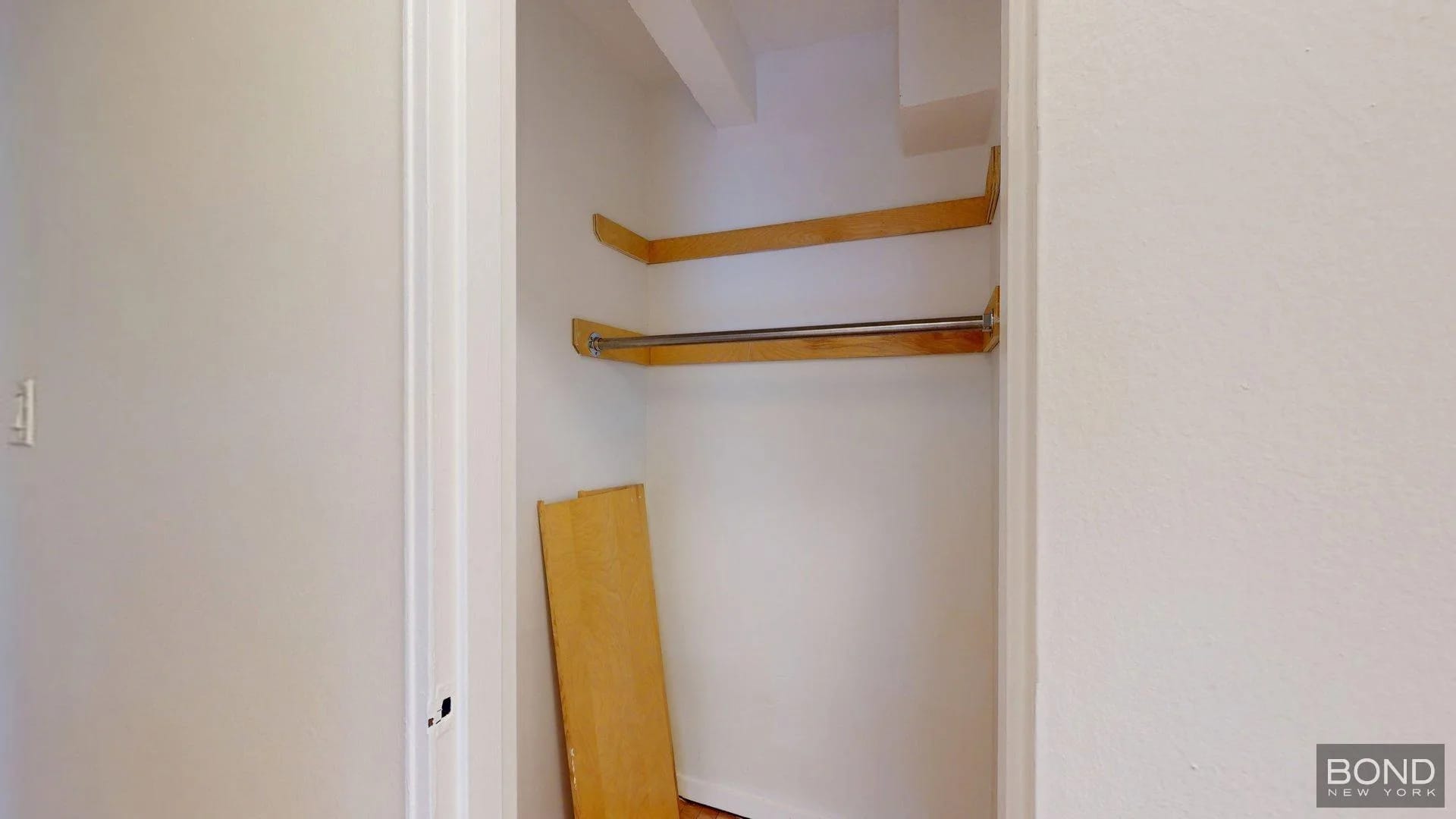 2 bedrooms in Glen Oaks, Queens, photo 6