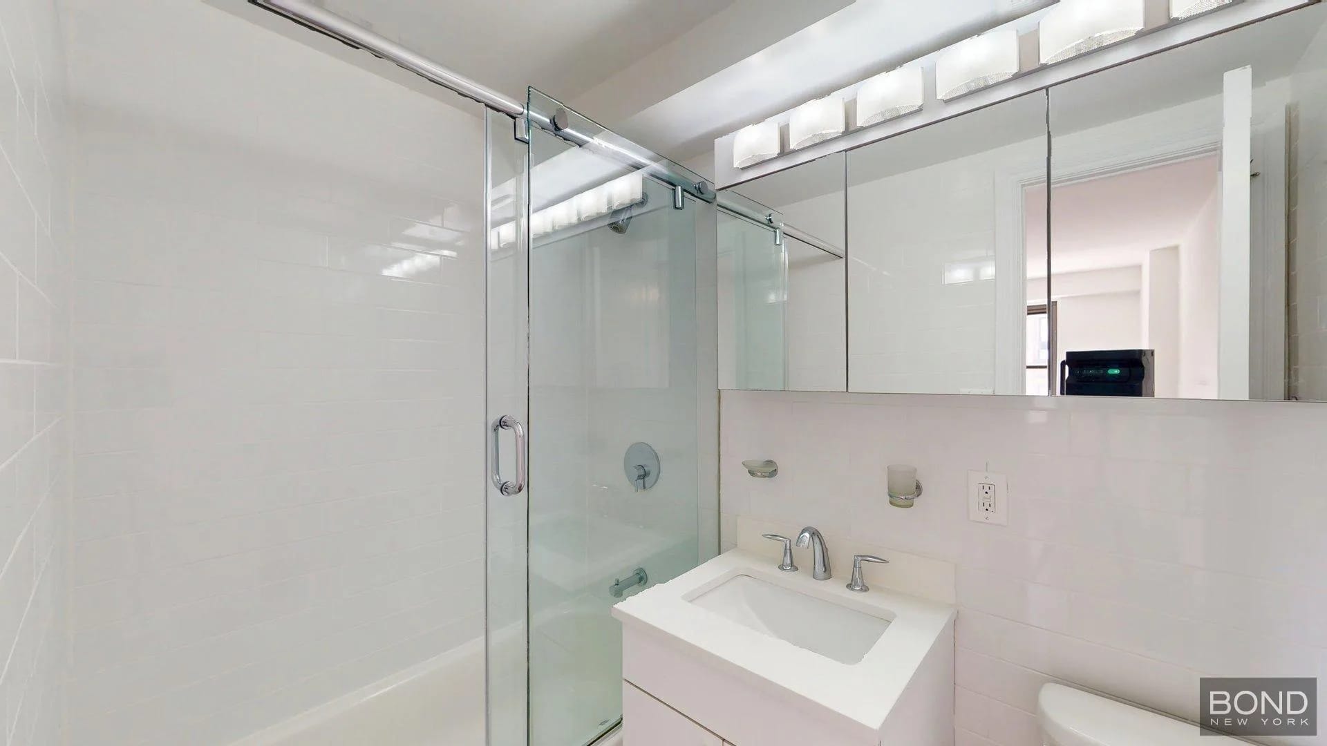 2 bedrooms in Union Square, Manhattan, photo 6