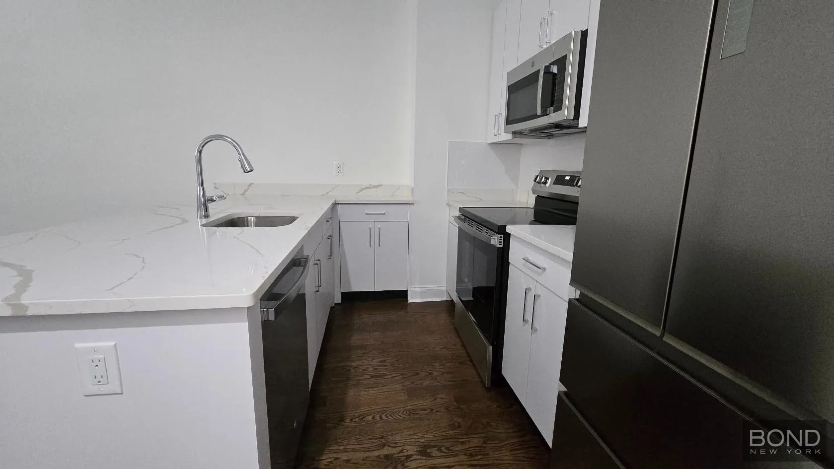 2 bedrooms in Upper West Side, Manhattan, photo 2