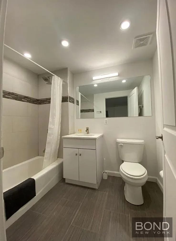 1 bedroom in Midtown West, Manhattan, photo 6