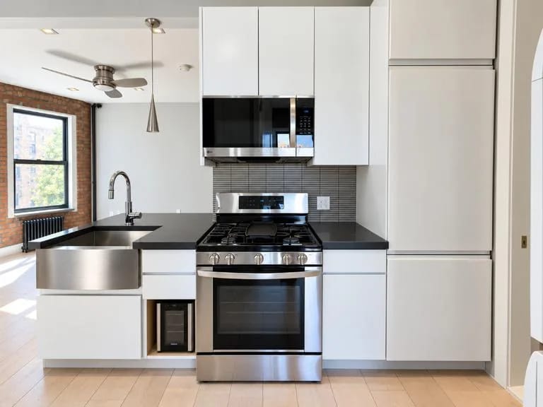 3 bedrooms in East Harlem, Manhattan, photo 2