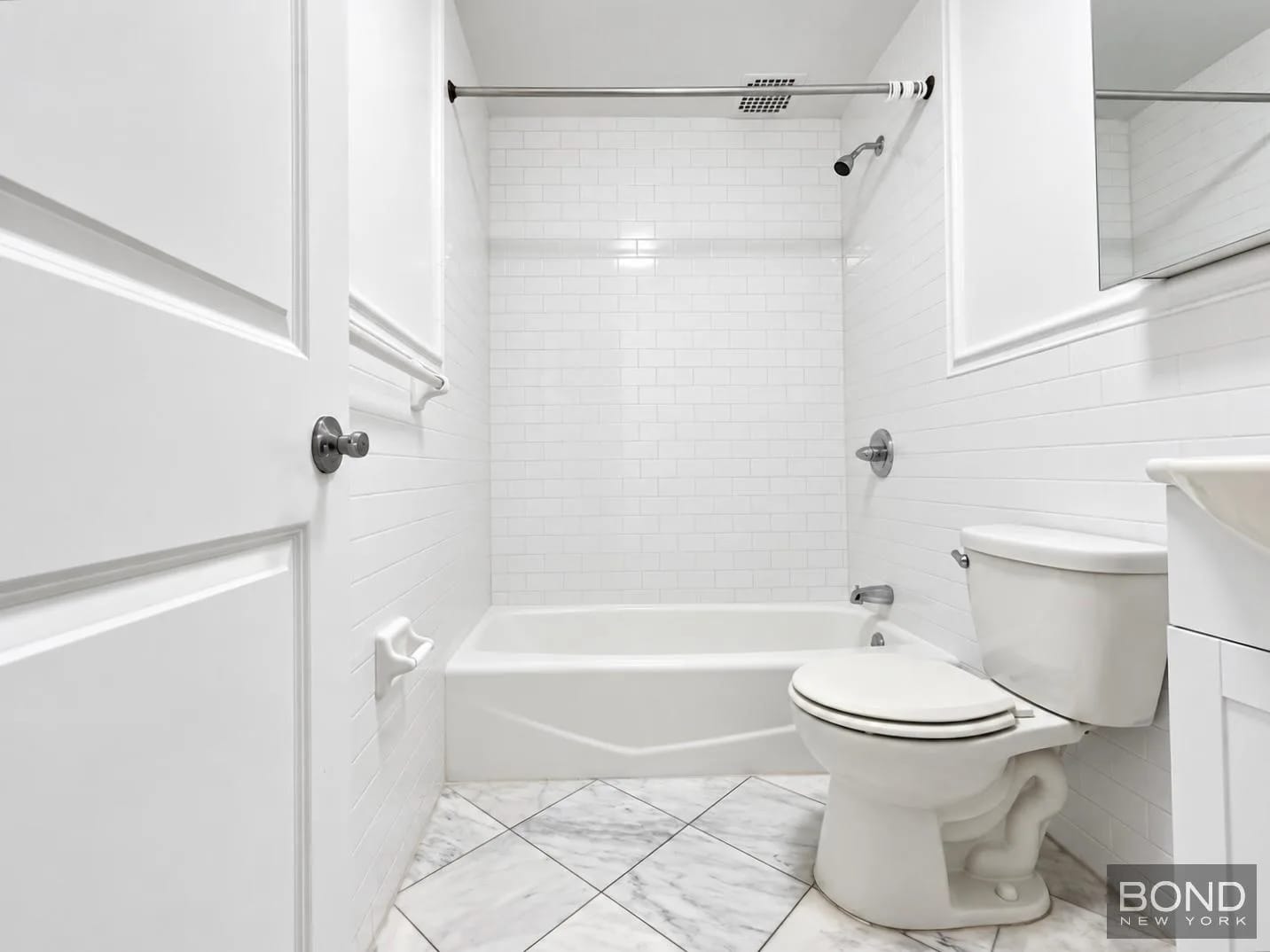 1 bedroom in Upper West Side, Manhattan, photo 5