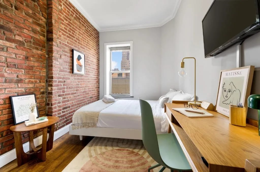 2 bedrooms in Midtown West, Manhattan, photo 2